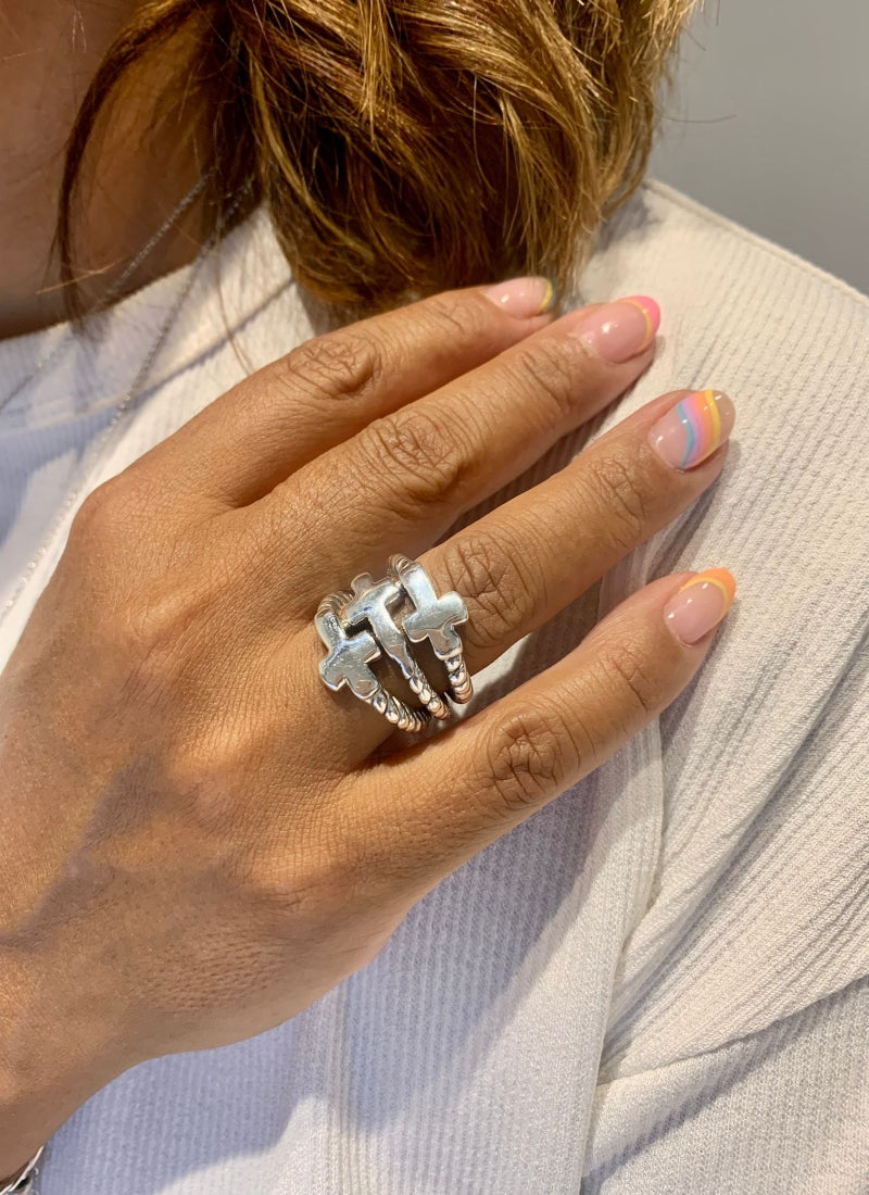 Anillo Tres Cruces Plata